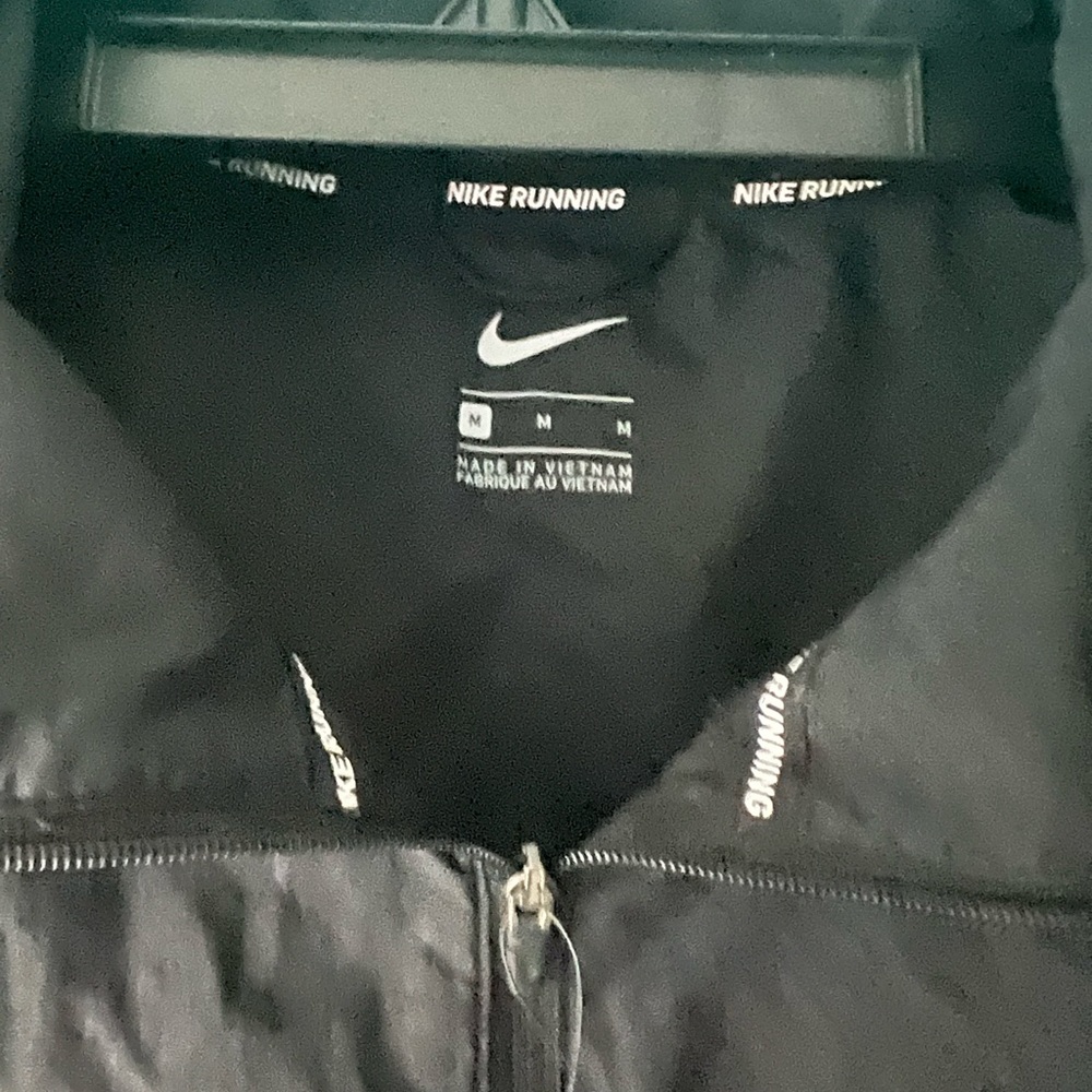 Activity jacket - Picture 2 of 3